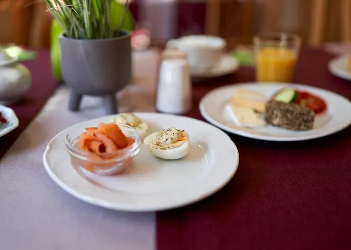 Hotell Schlossblick 3*