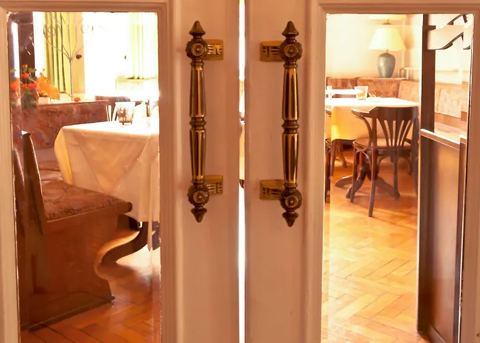 Schlossblick Hotell 3*